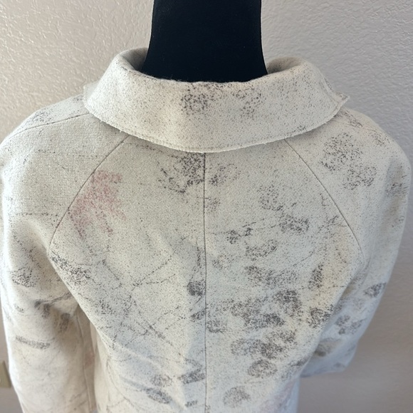 Made in Italy of Benetton Beige Wool Pea Coat Size 6 - Picture 8 of 11